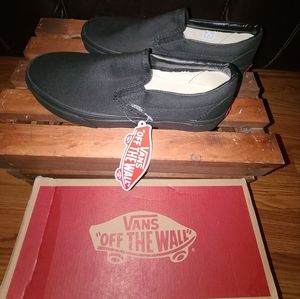 Black slip on Vans size 8 men/9.5 women